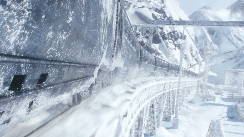 snowpiercer-train5